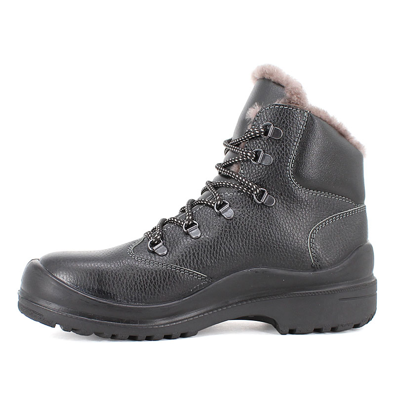 Ботинки с мягким кантом для итр с утеплителем